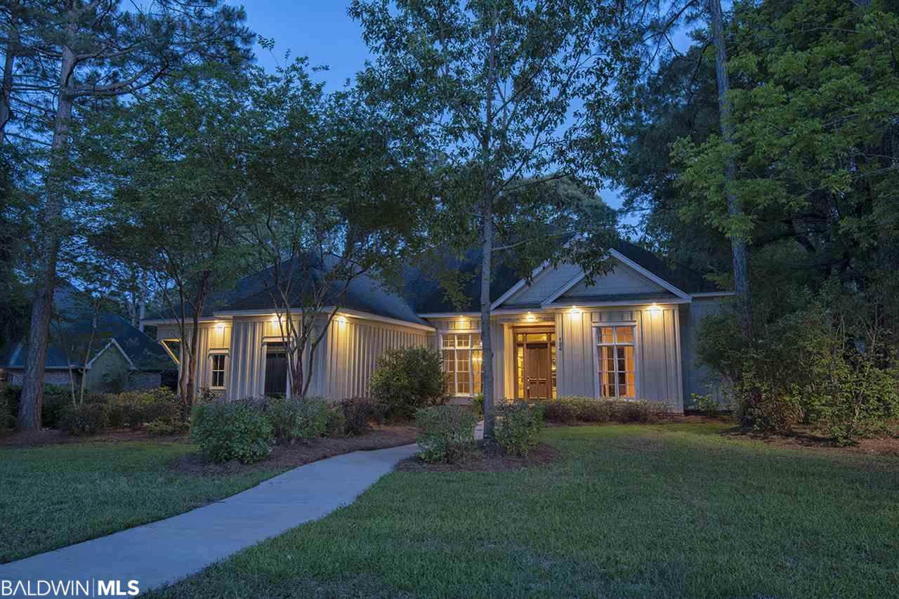 124 South Drive - Photo 1