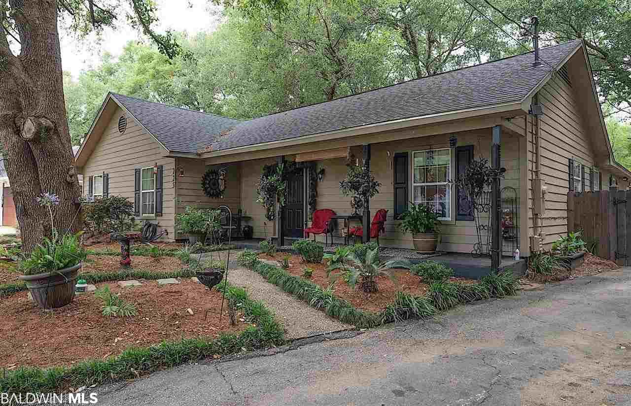 225 Maplewood Loop - Photo 1
