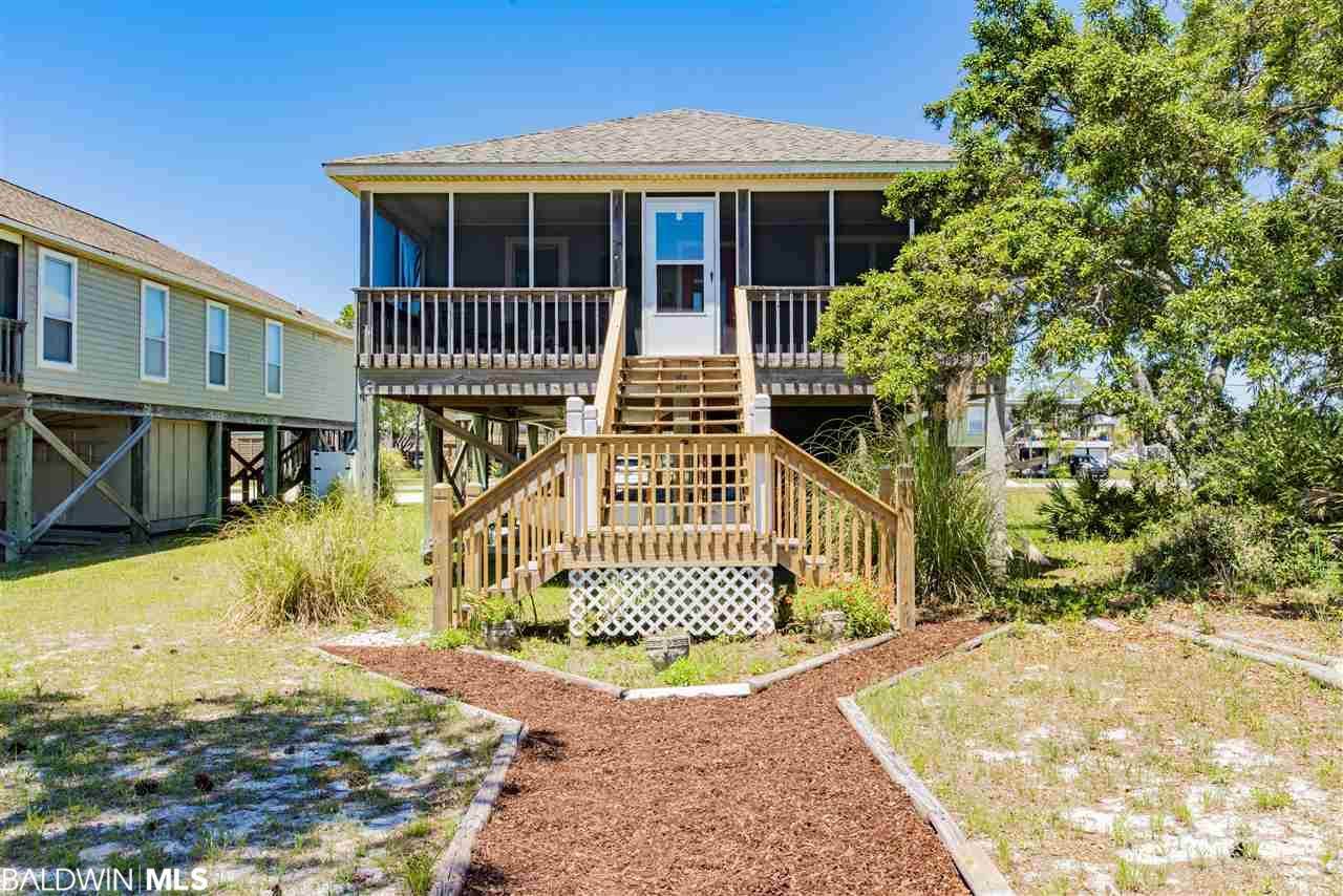 215 3rd Avenue - Photo 1