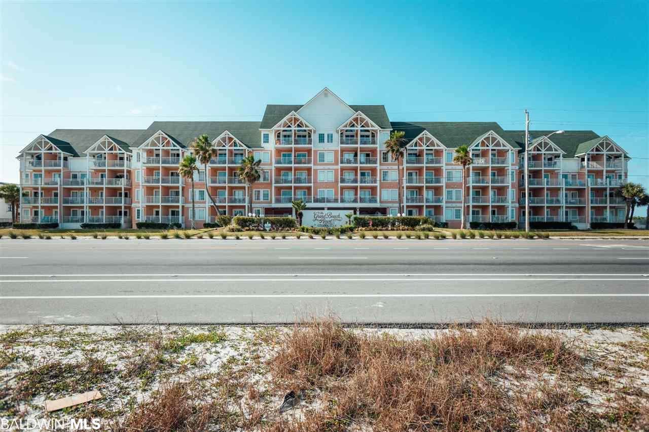 572 Beach Blvd - Photo 1