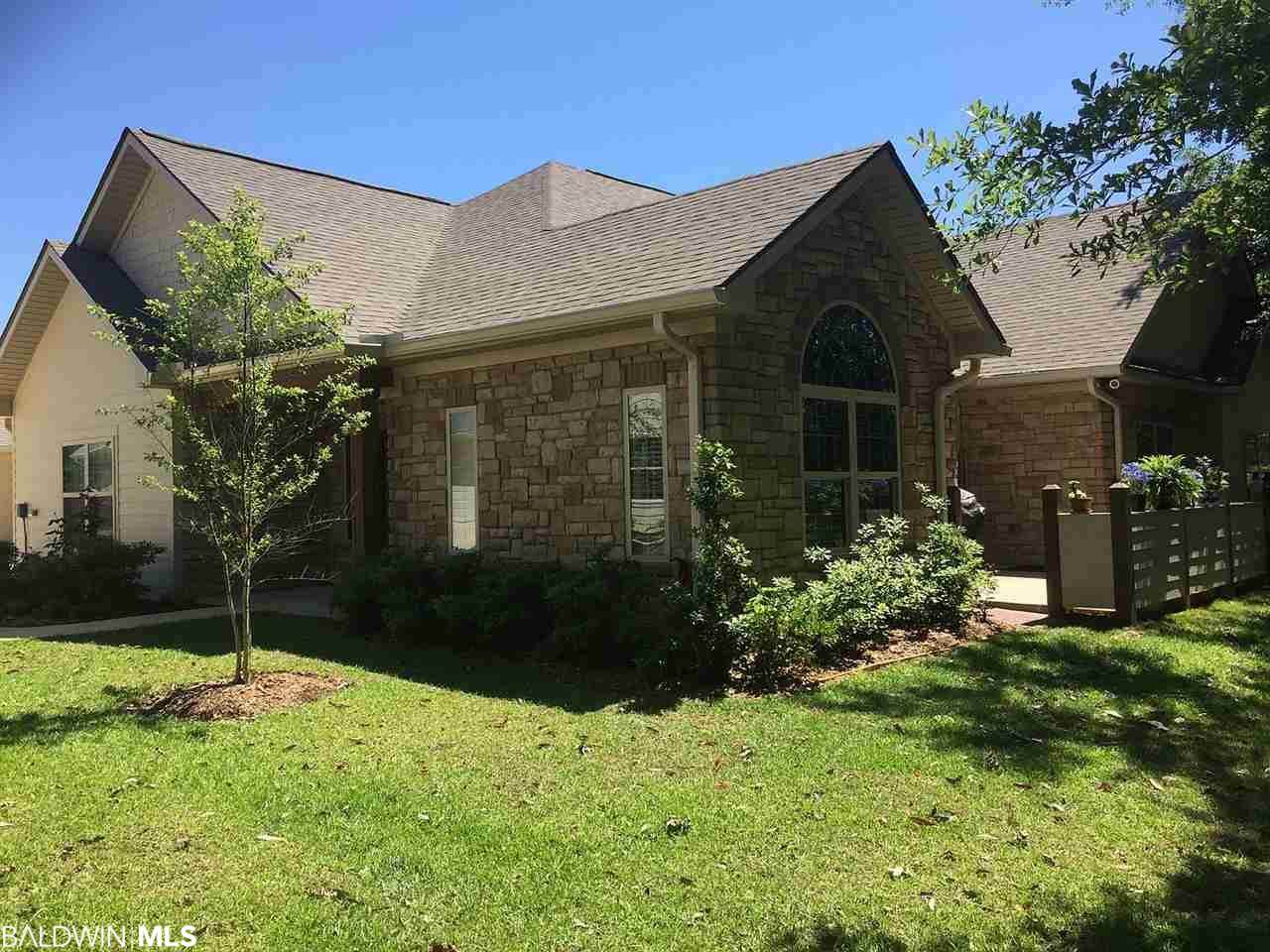1504 Holmes Ave - Photo 1