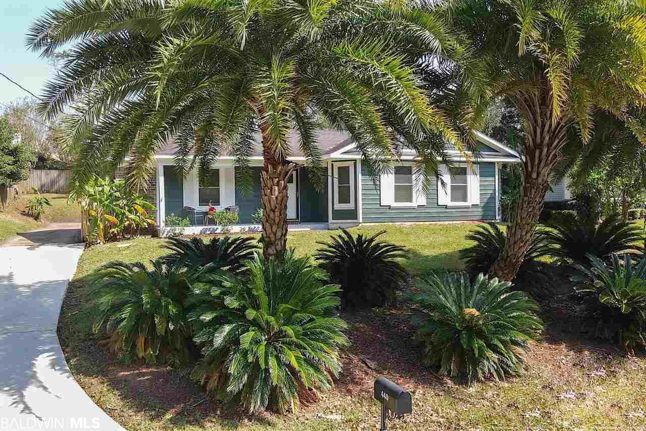 440 Ridgewood Drive - Photo 1