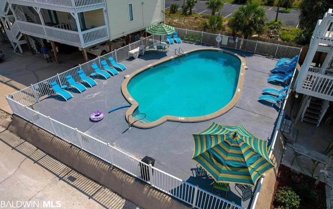 1118 Beach Blvd - Photo 1
