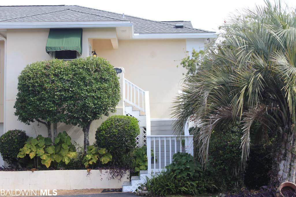 9540 Villas Dr - Photo 1