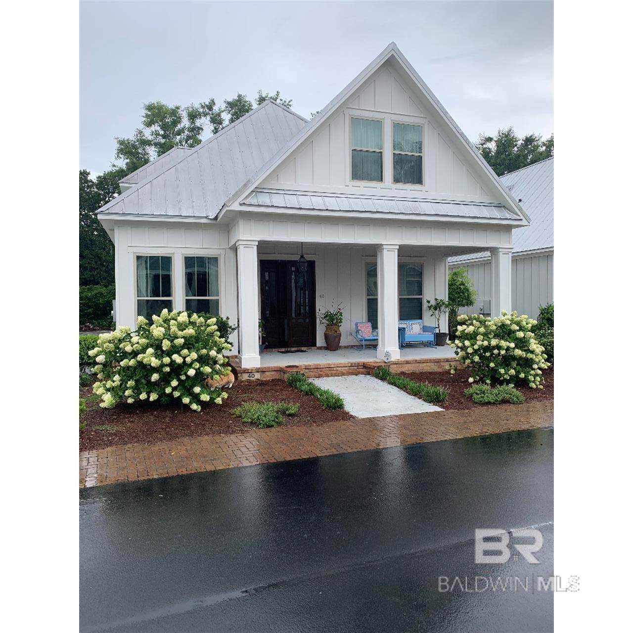 40 Bay Pointe Court - Photo 1