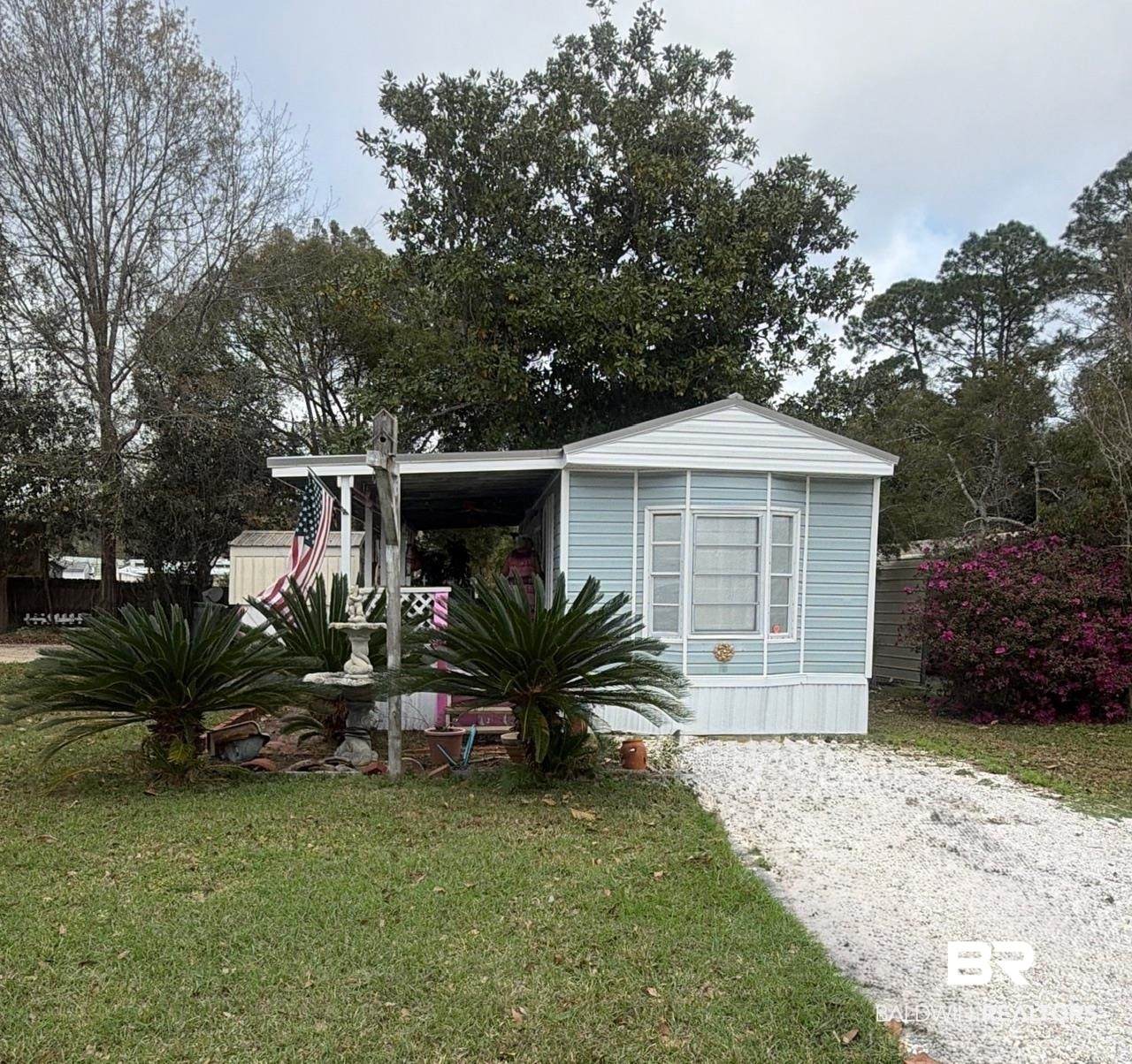 533 Buena Vista Drive - Photo 1