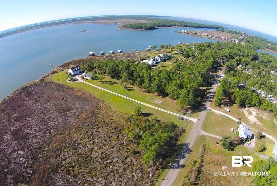 17344 Oyster Bay Road - Photo 1
