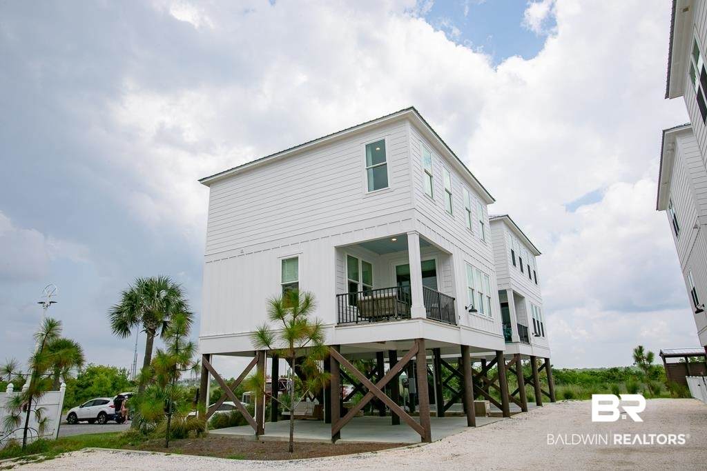 588 Beach Boulevard - Photo 1