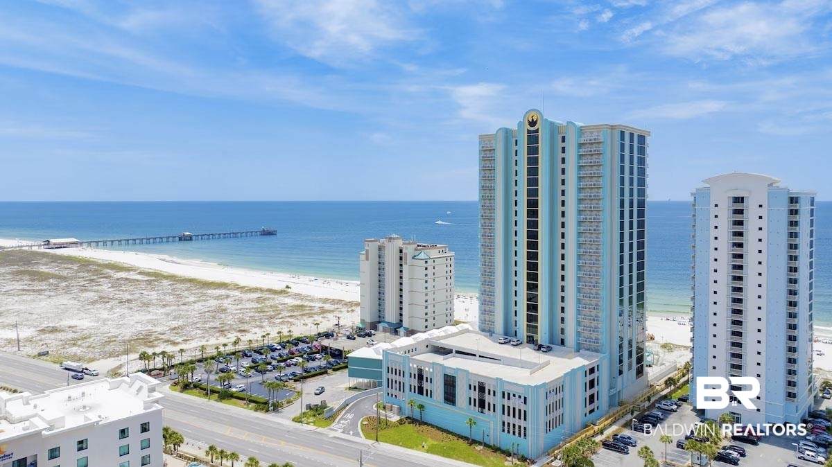 533 Beach Boulevard - Photo 1