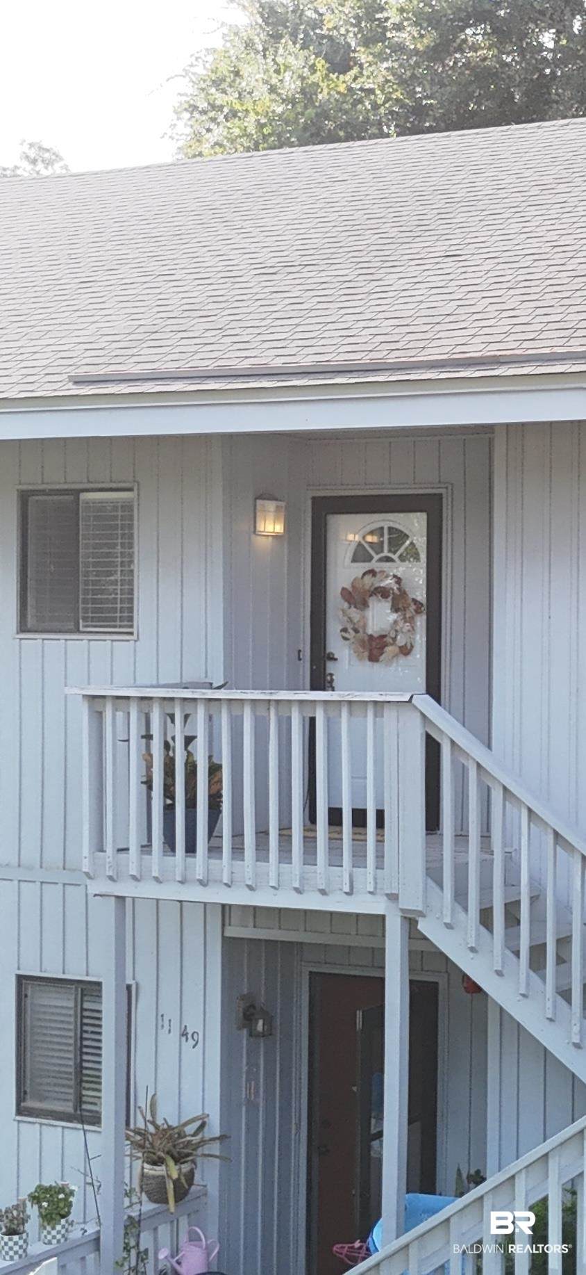 2149 Sea Cliff South - Photo 1