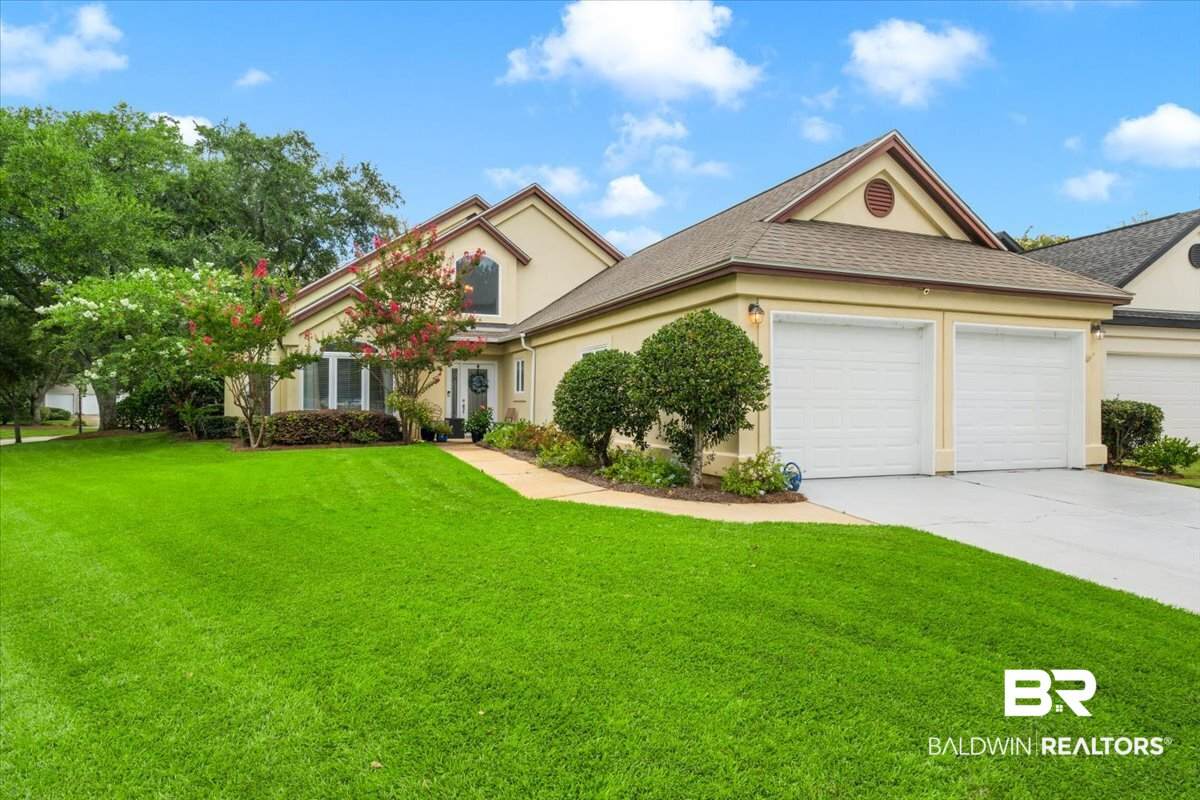 614 Saint Andrews Drive - Photo 1