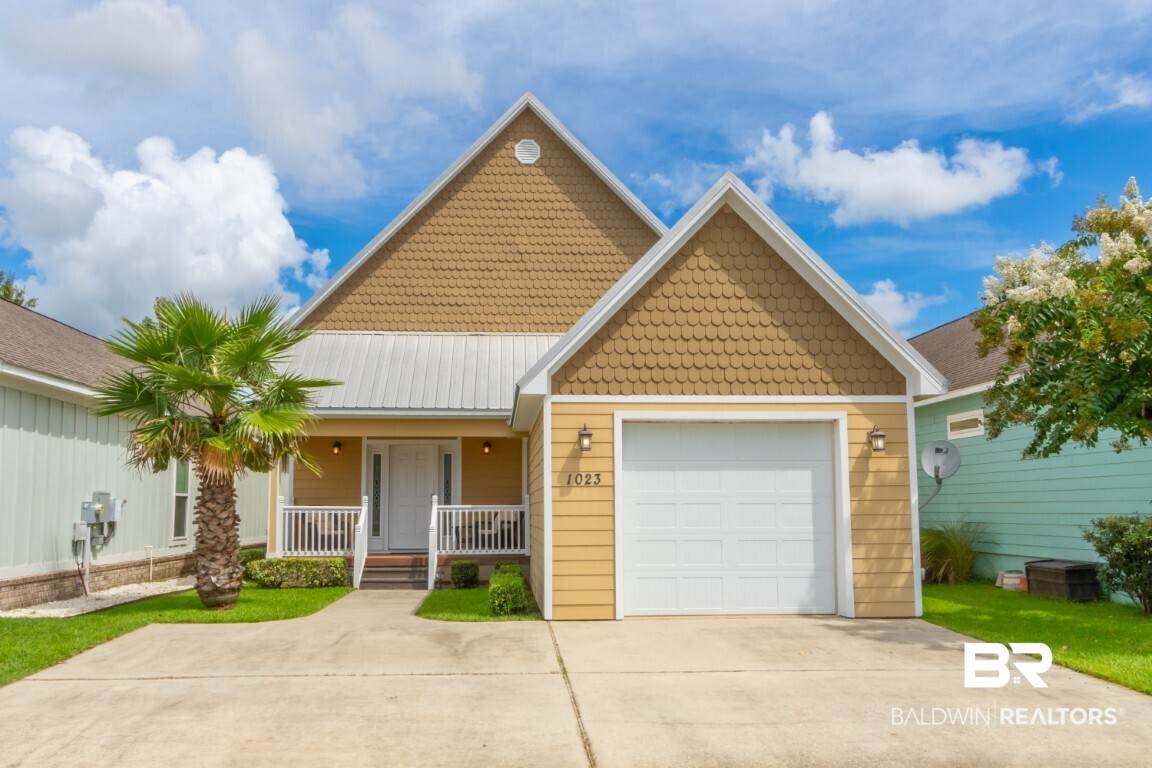 1023 Sunnybell Lane - Photo 1