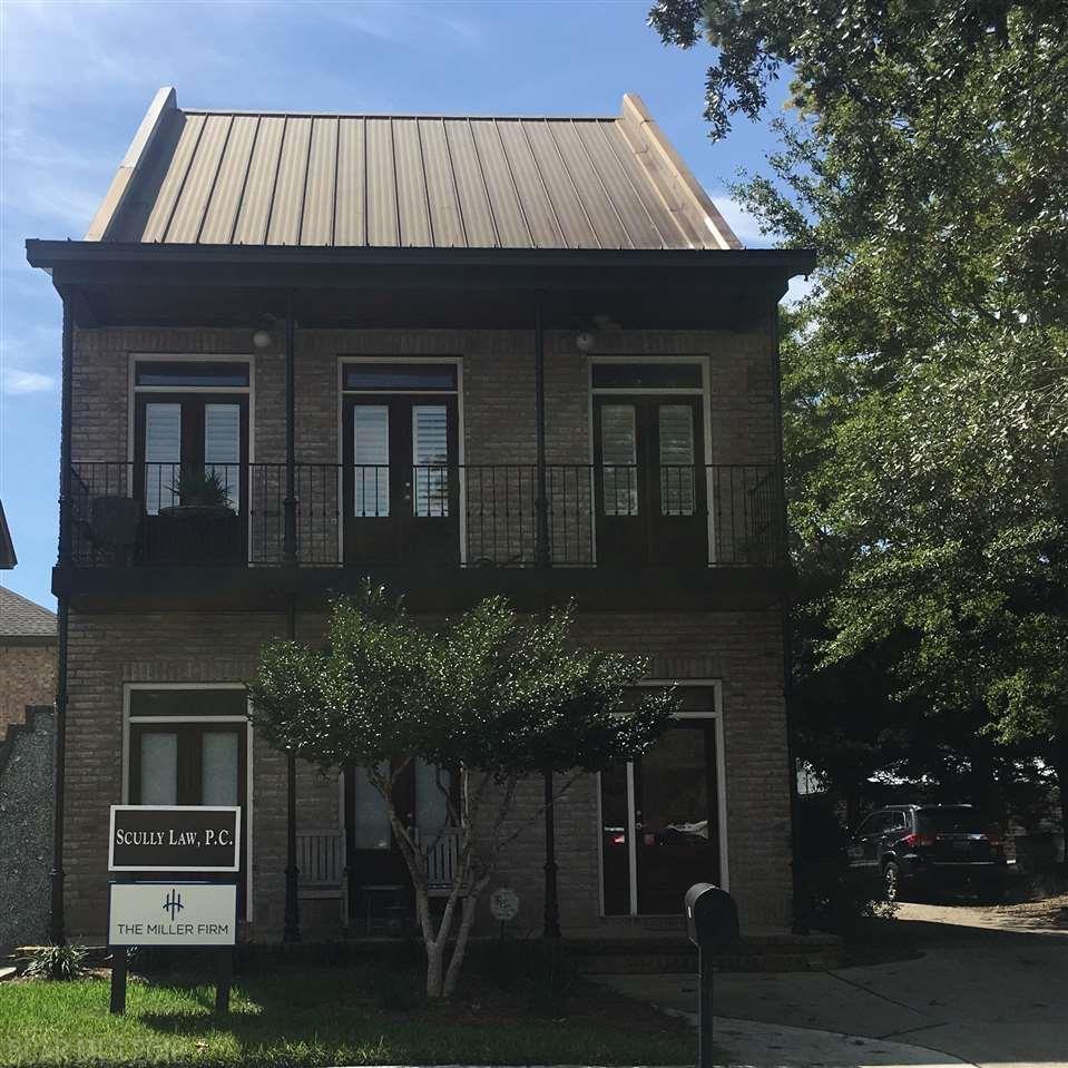 816 Manci Avenue - Photo 1