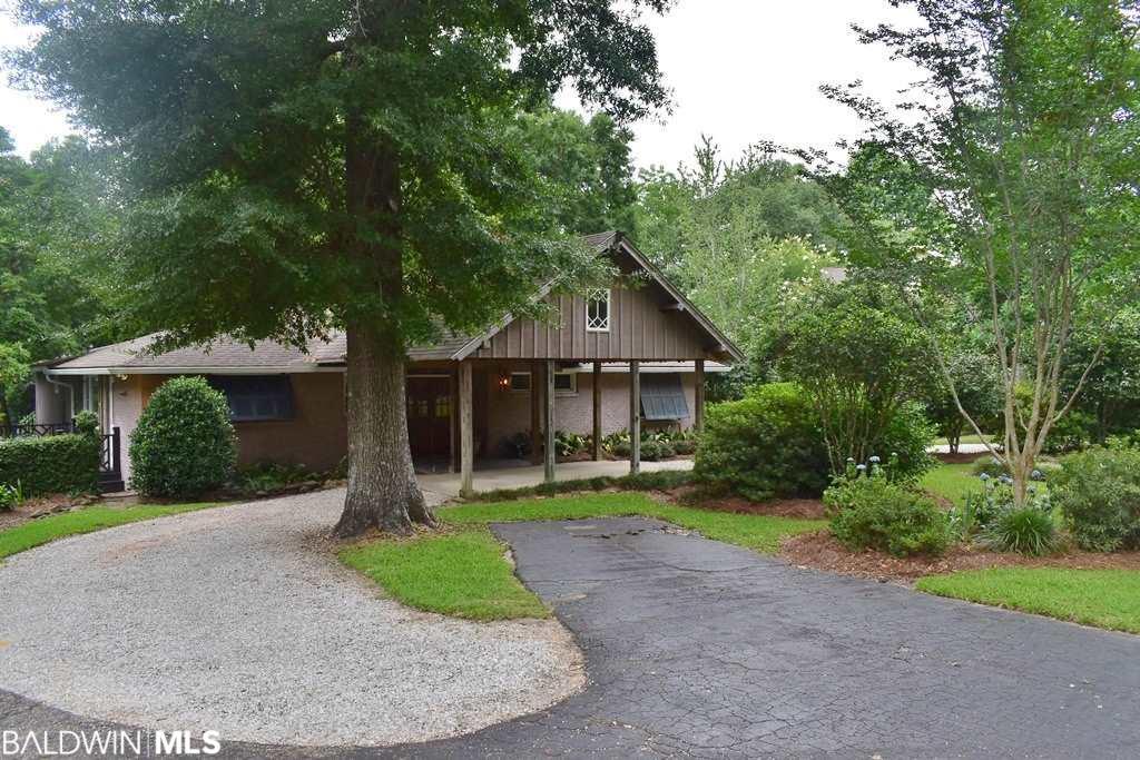 352 Summit Street - Photo 1