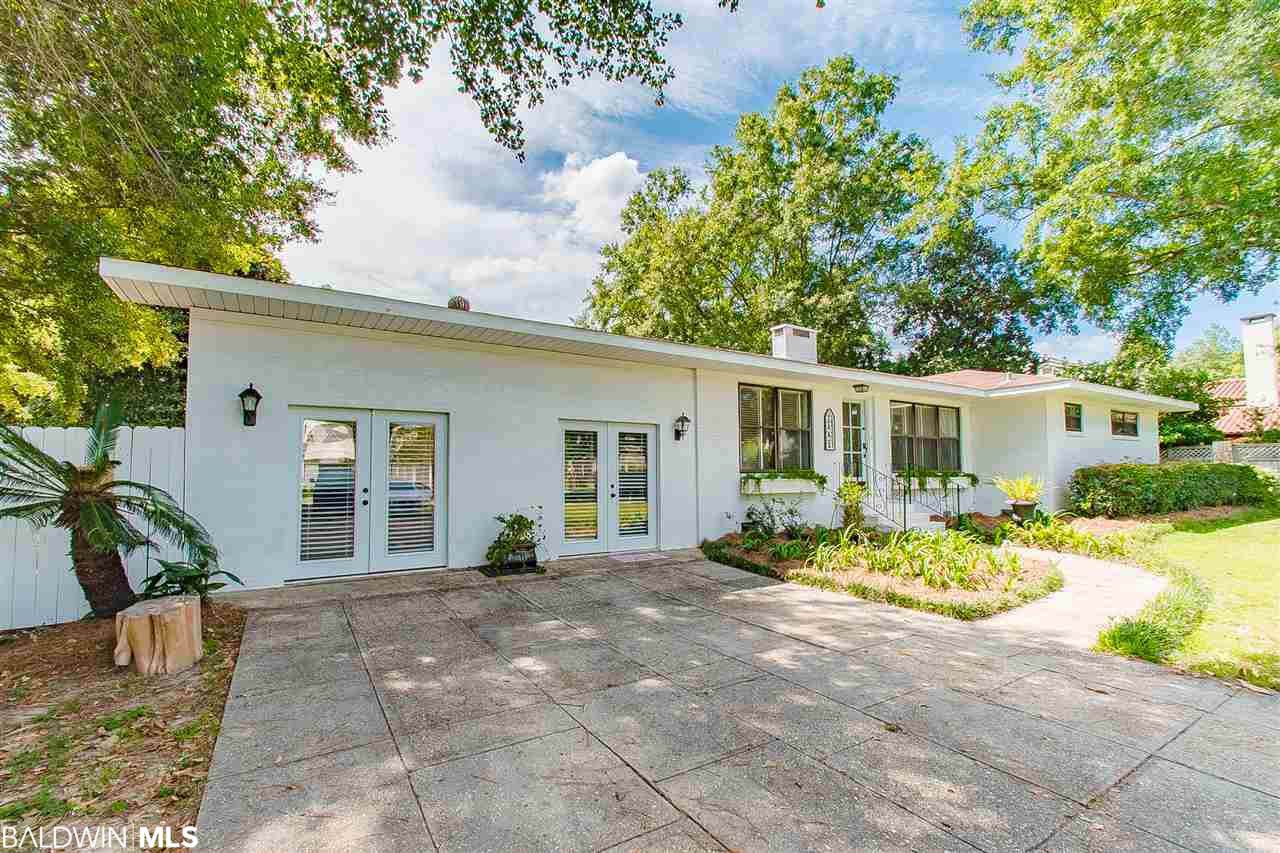 808 Coleman Avenue - Photo 1