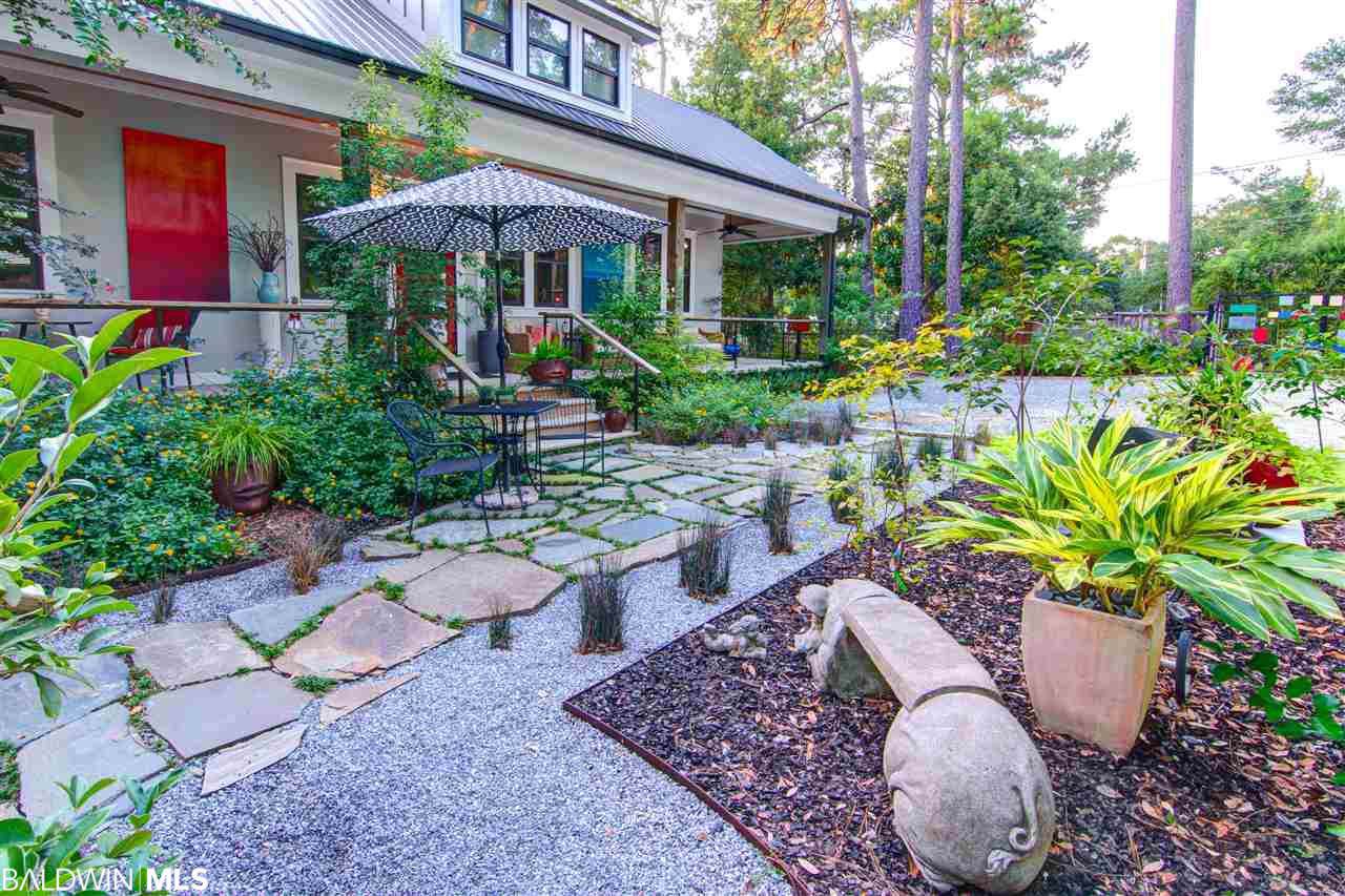 614 Nichols Avenue - Photo 1