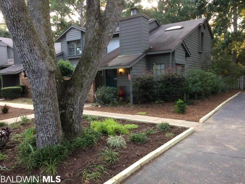 389 Club House Drive - Photo 1