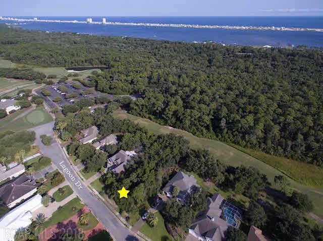 17 Lagoon Dr - Photo 1