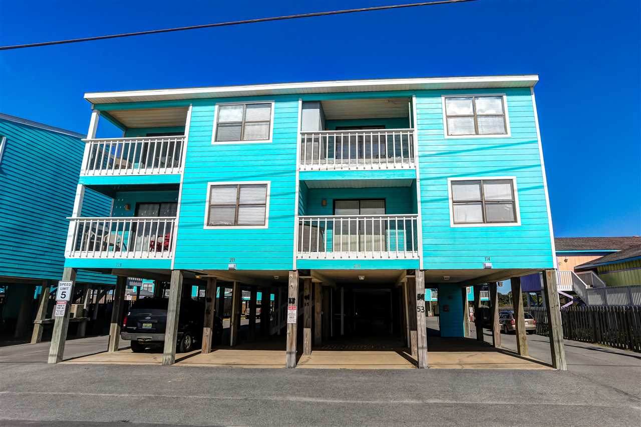 728 Beach Blvd - Photo 1