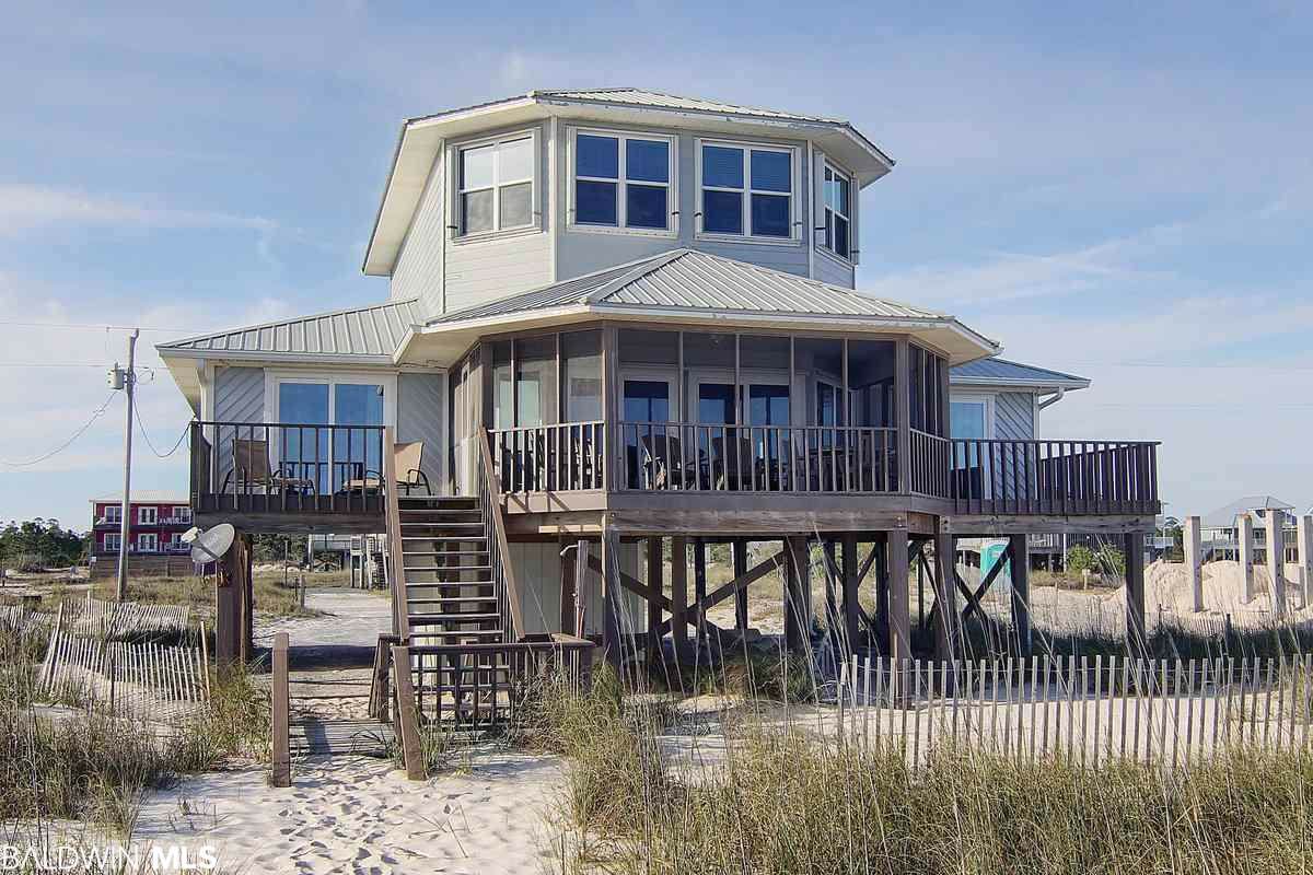 5724 Beach Blvd - Photo 1