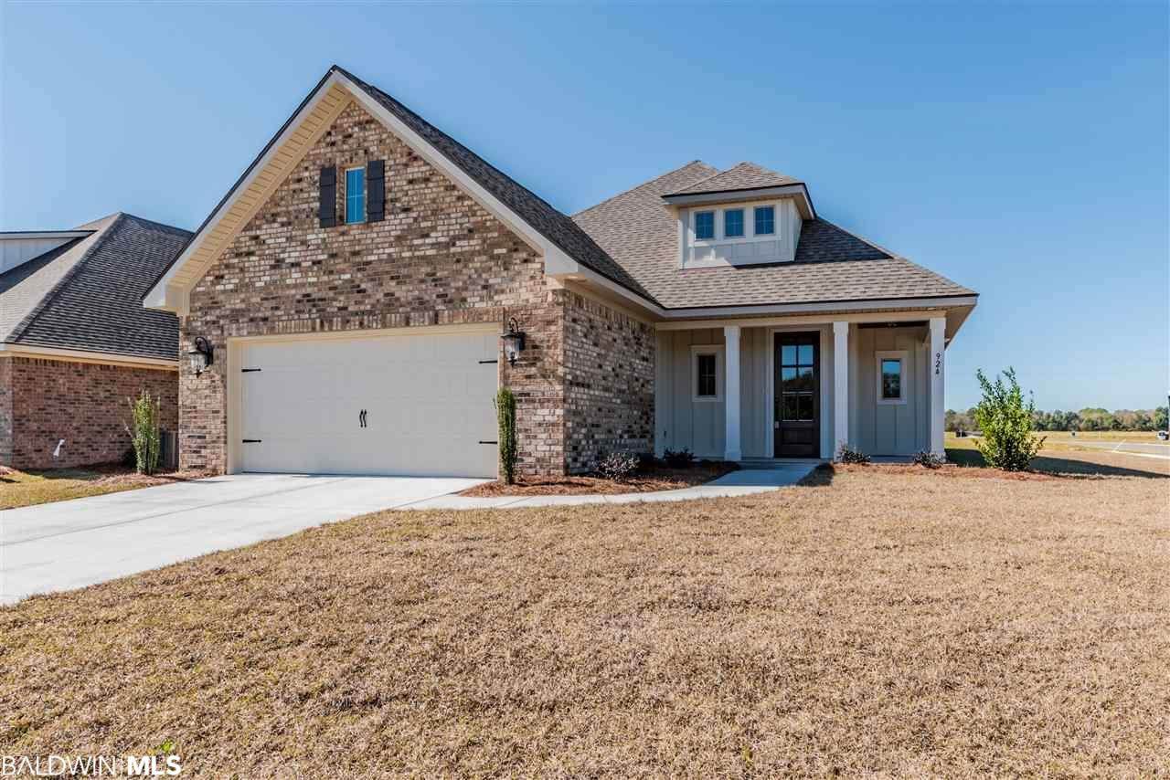 924 Charleston Loop - Photo 1