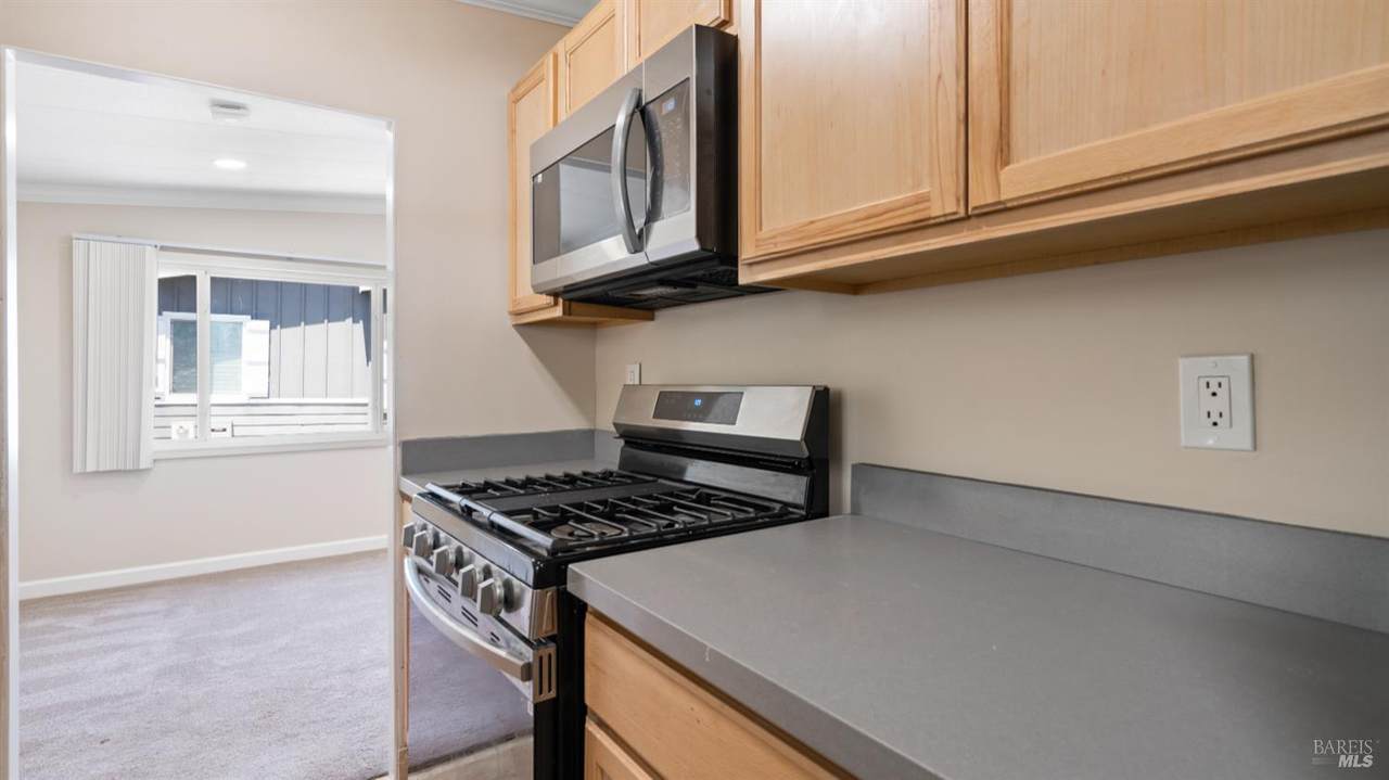 108 Cardinal Way - Photo 1