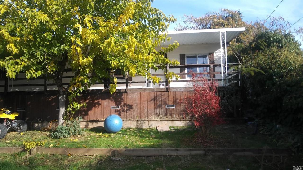3900 Eureka Avenue - Photo 1