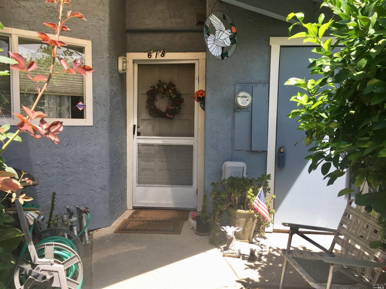 618 Racquet Club Circle - Photo 1