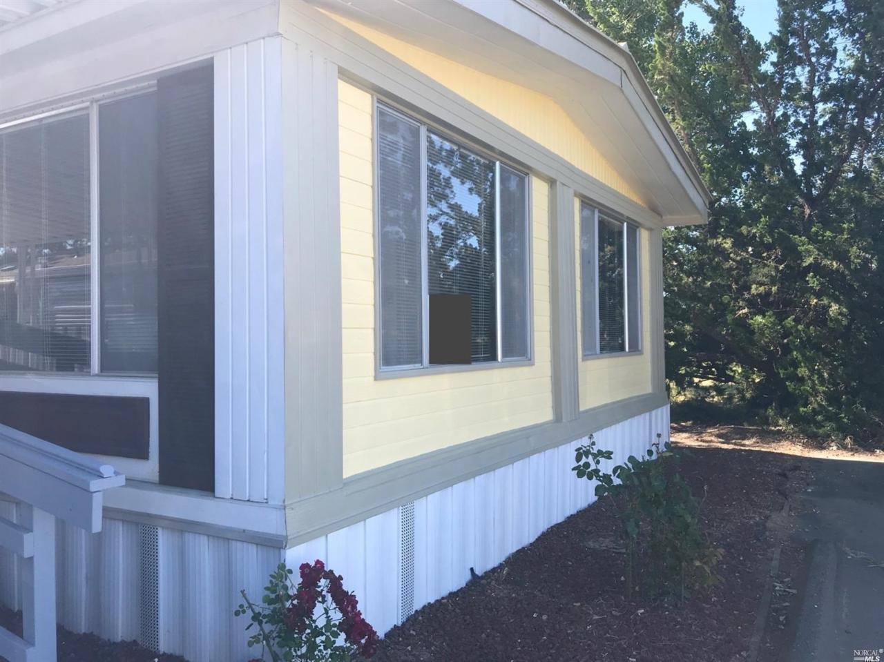 969 Juniper Avenue - Photo 1