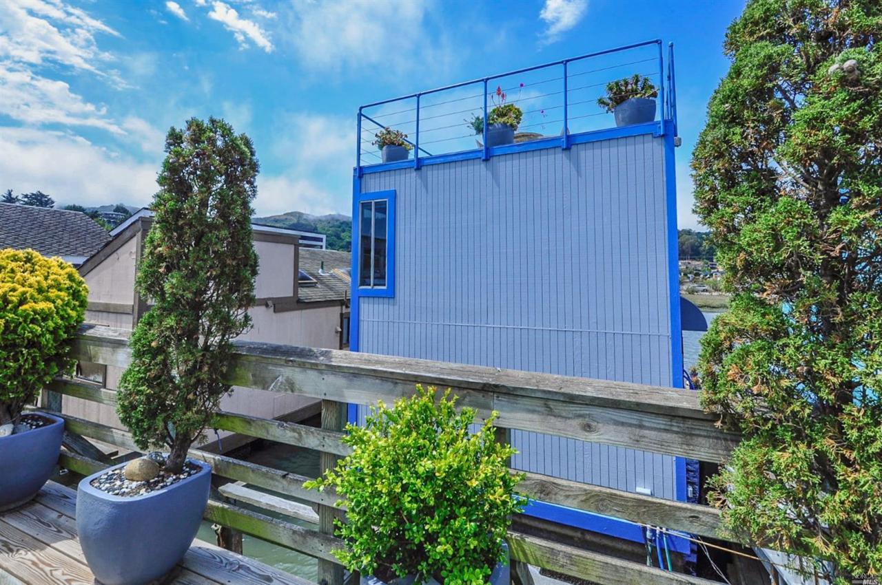 40 Pier Road - Photo 1