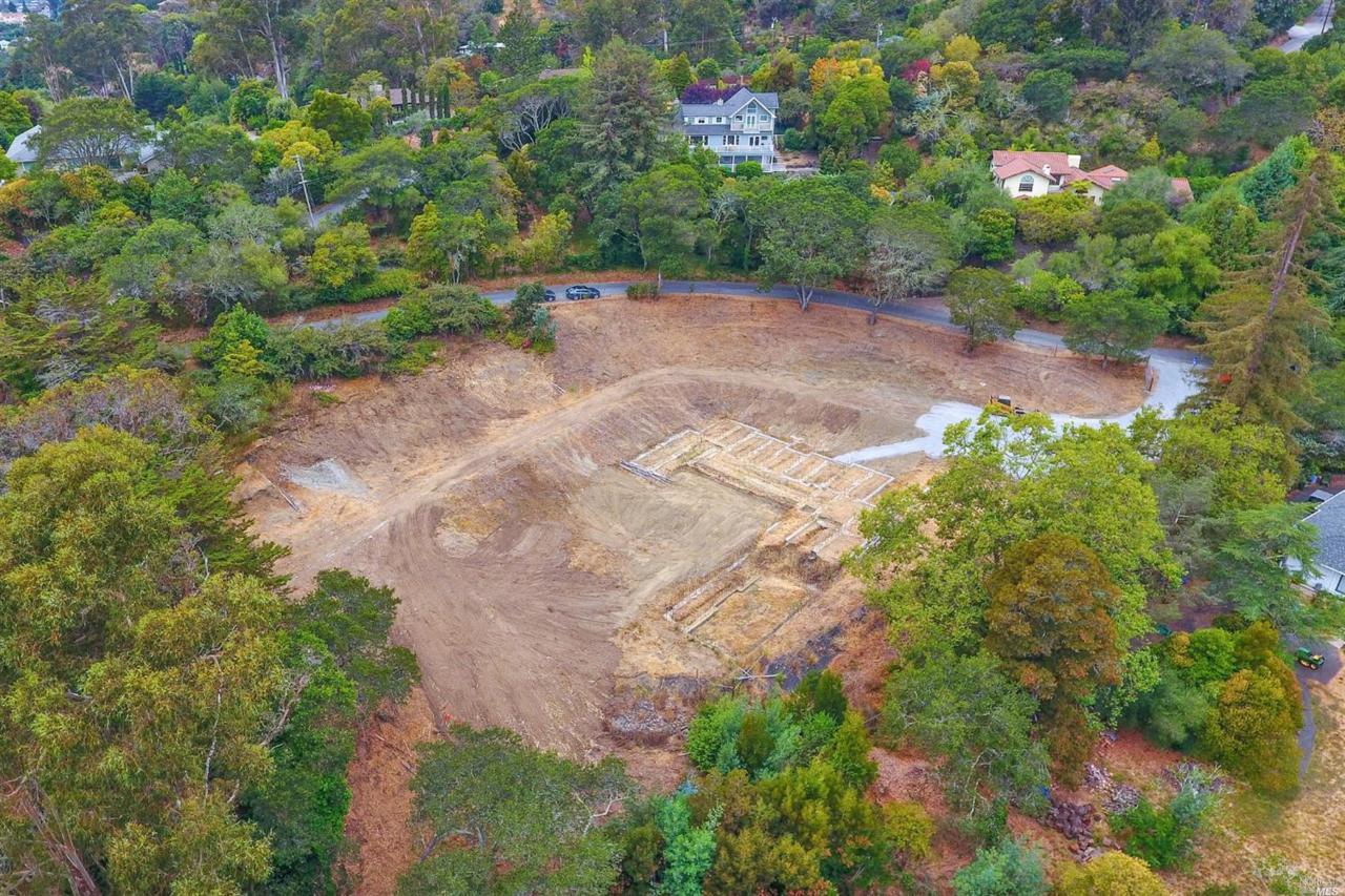 195 Fairway Drive - Photo 1