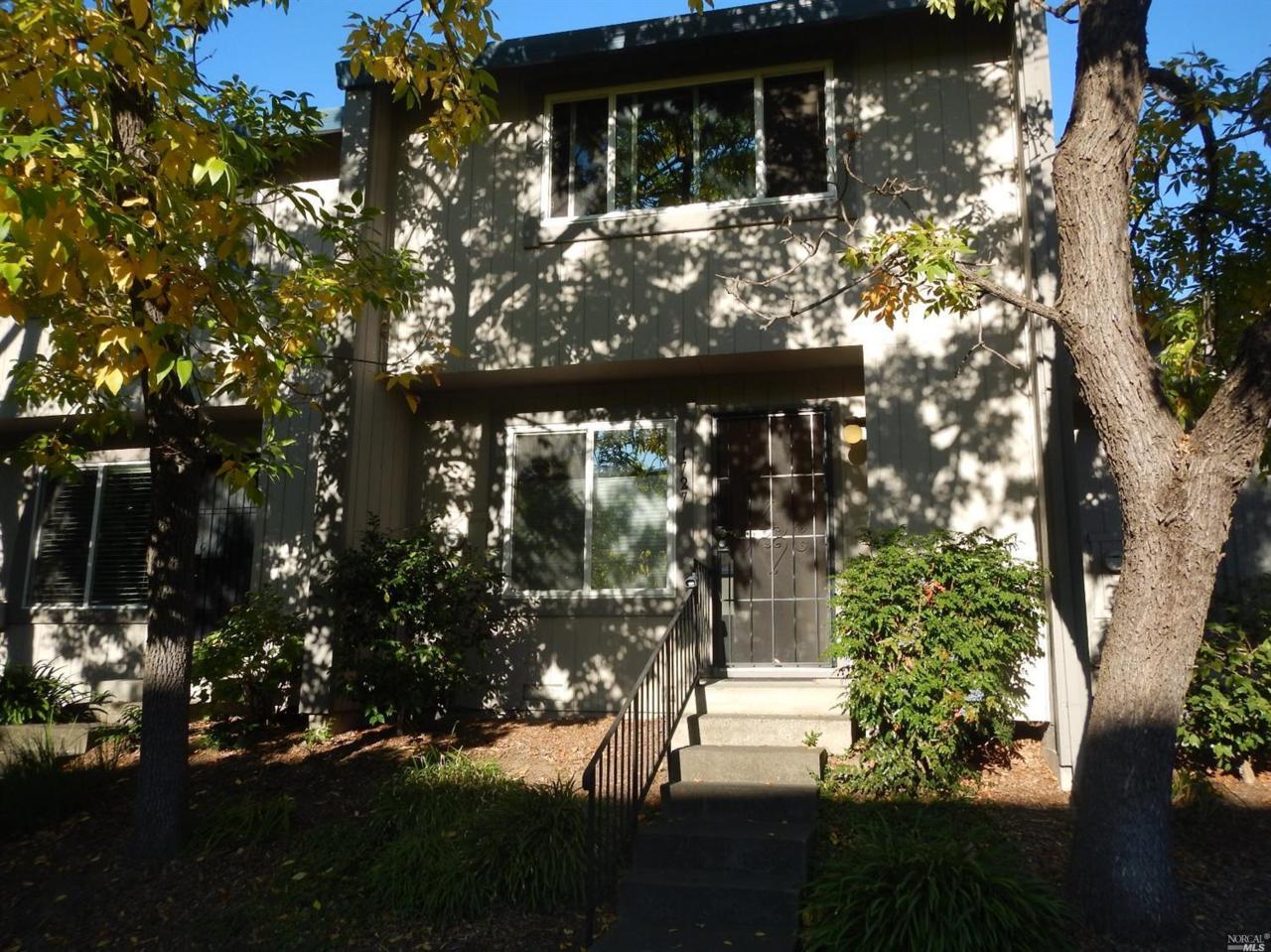 1727 Oldfield Way - Photo 1