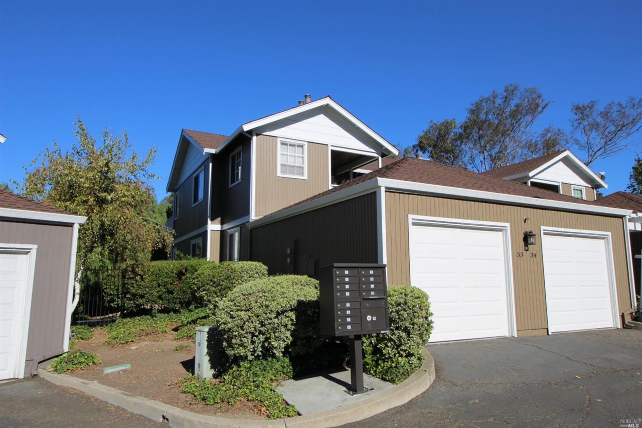 565 Lori Drive - Photo 1