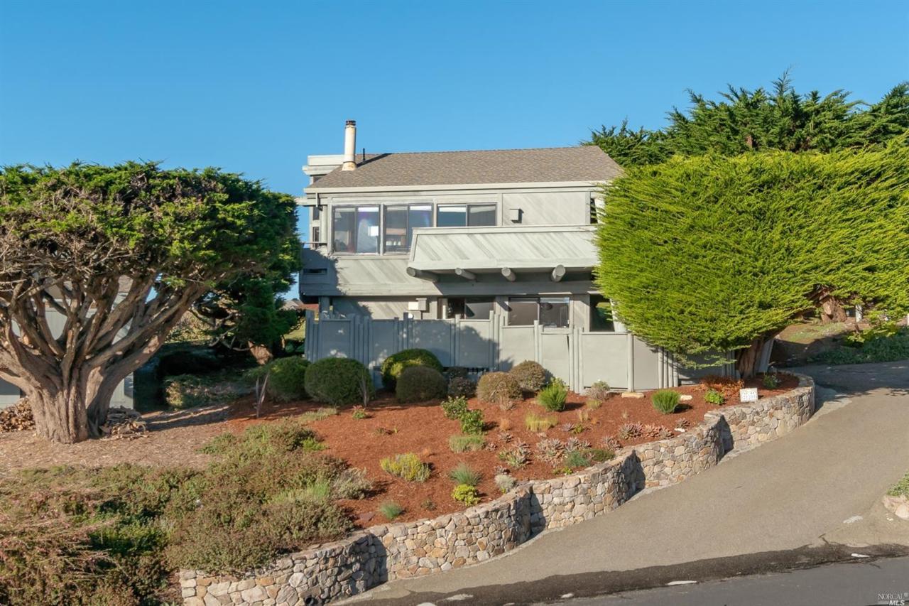 21200 Heron Drive - Photo 1