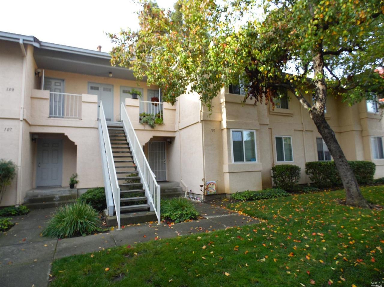 4687 Nicol Common - Photo 1