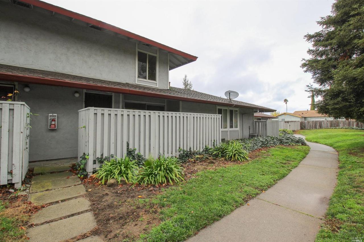 35 Villa Court - Photo 1