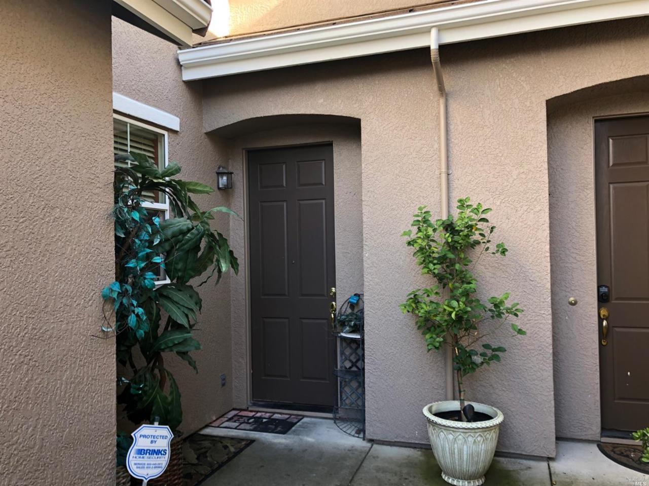2703 Esplanade Circle - Photo 1