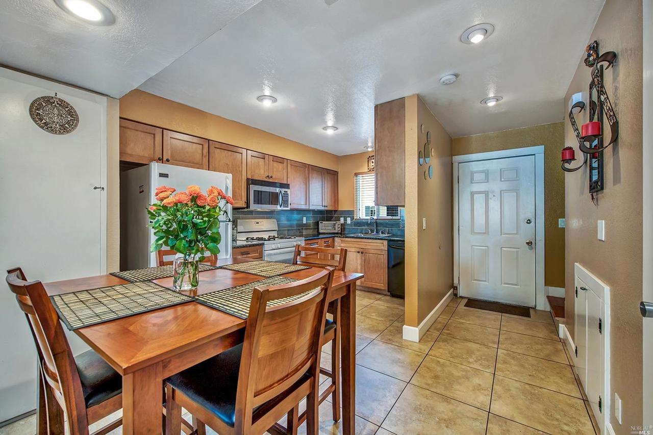 633 Olive Street - Photo 1