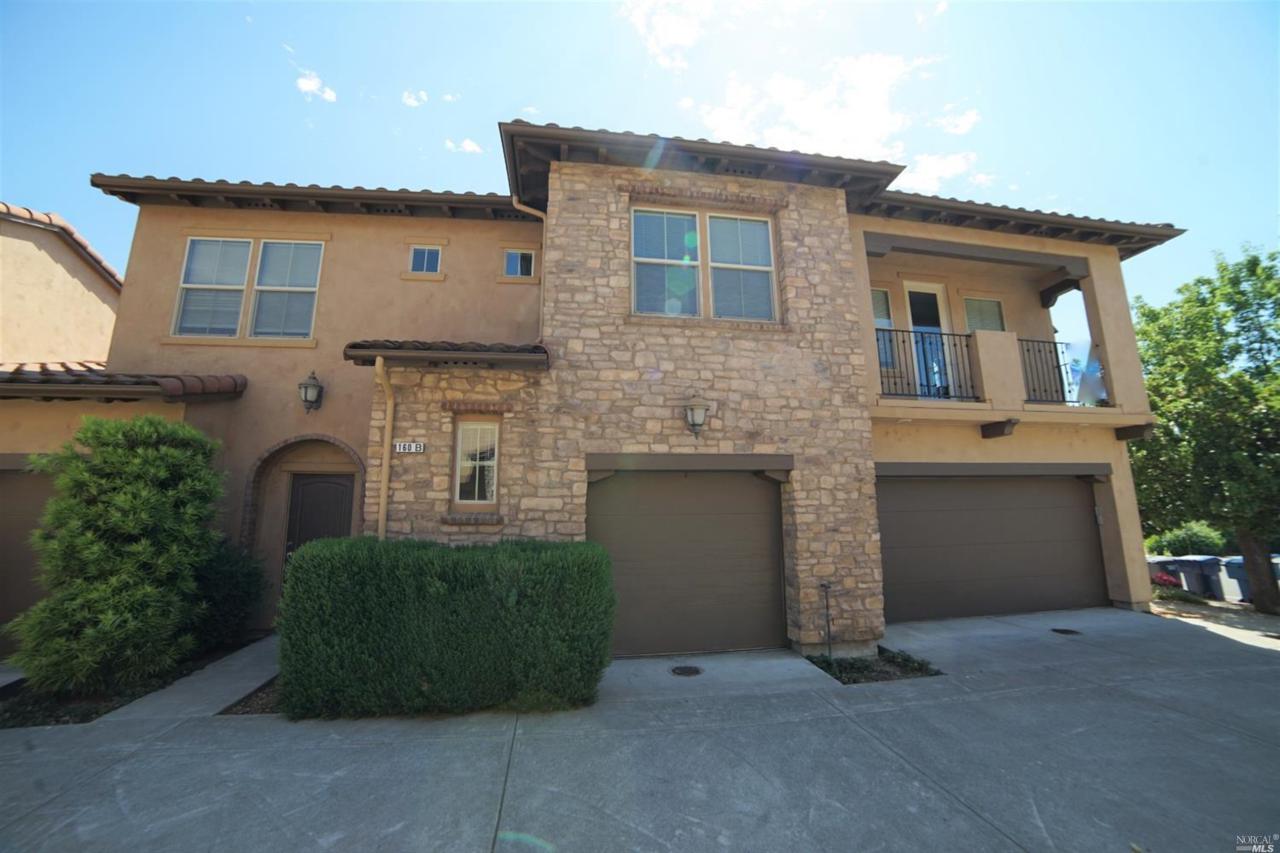 160 Healdsburg Avenue - Photo 1