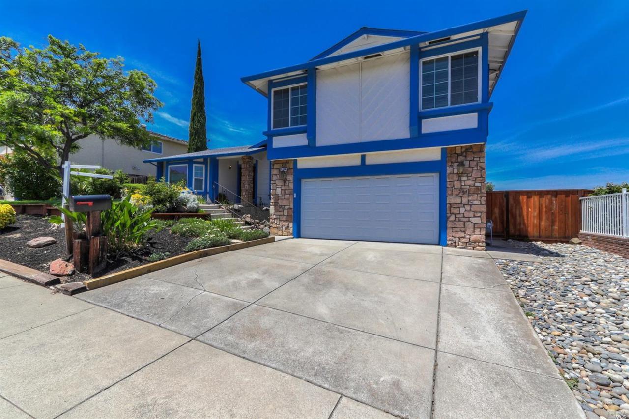 4308 Goldenhill Drive - Photo 1