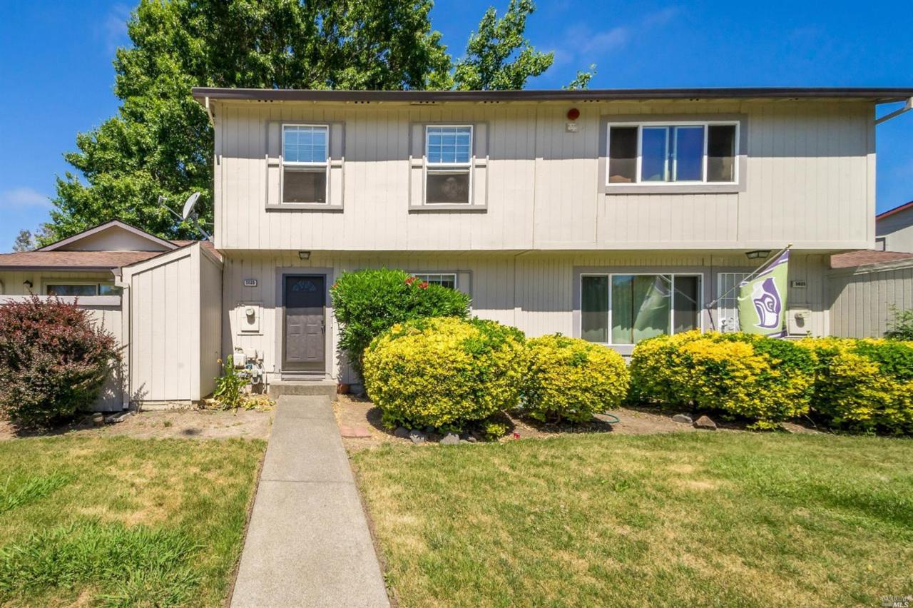 5023 Algiers Avenue - Photo 1