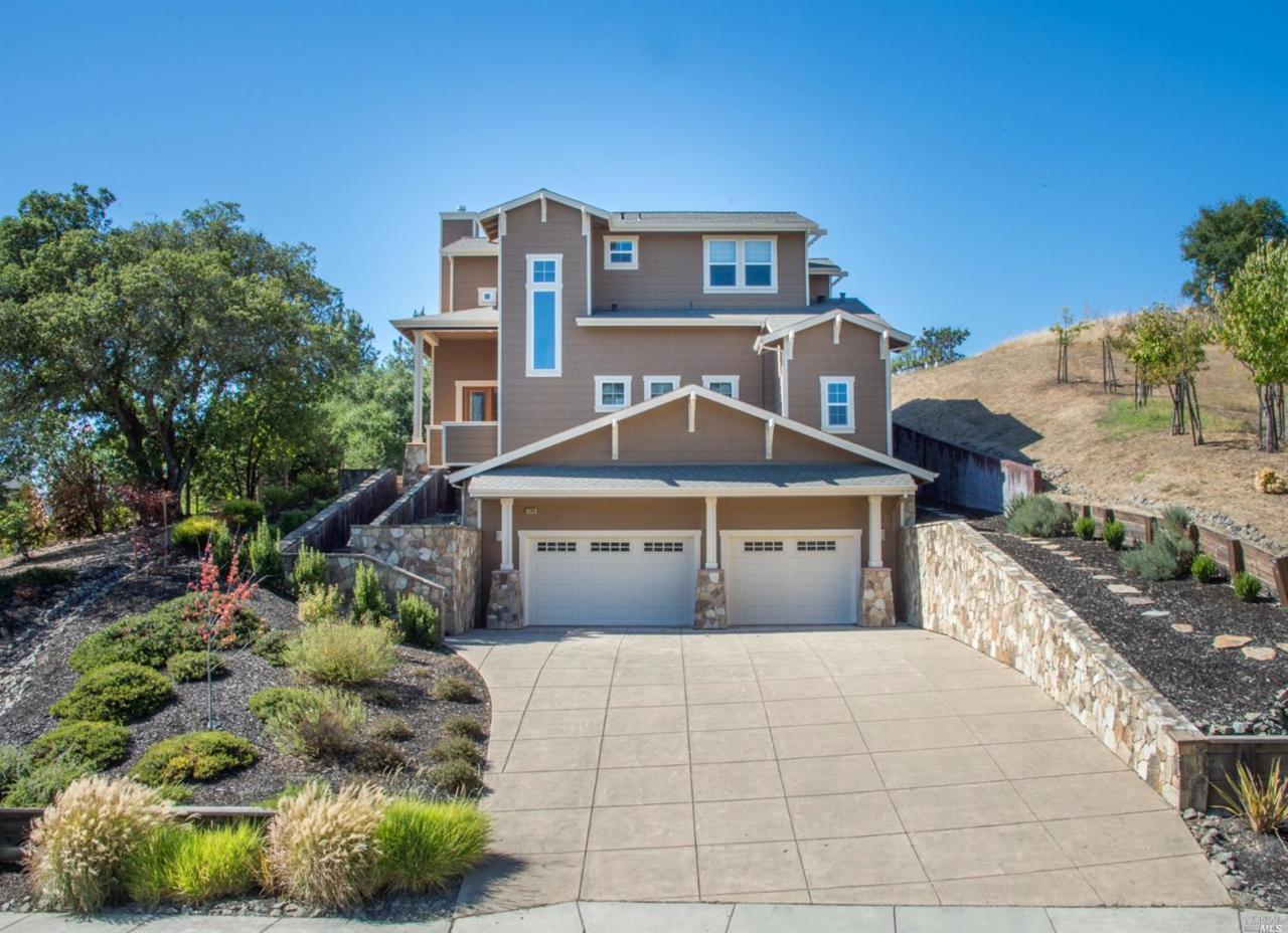 1569 Rosewood Drive - Photo 1