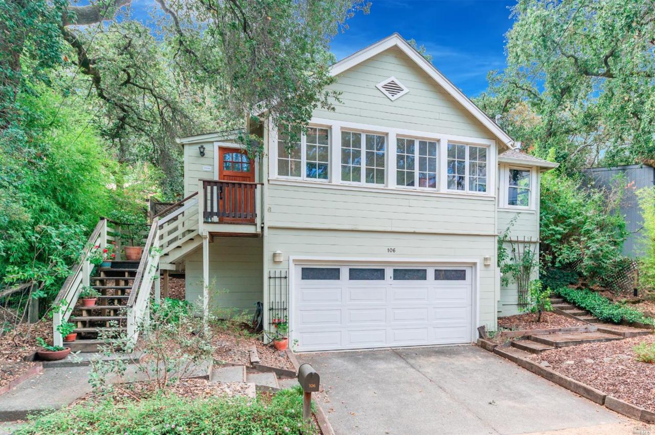 106 Sunnyside Avenue - Photo 1
