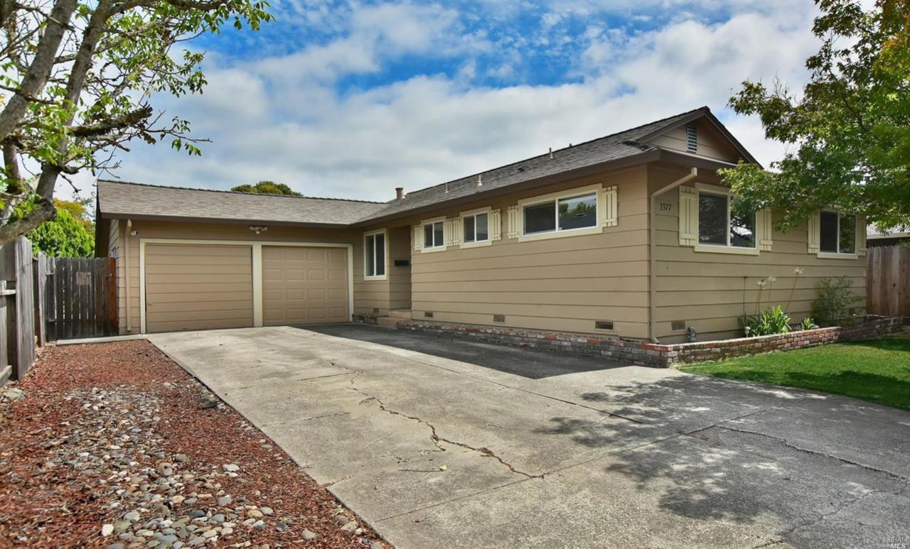3377 Dartmouth Drive - Photo 1