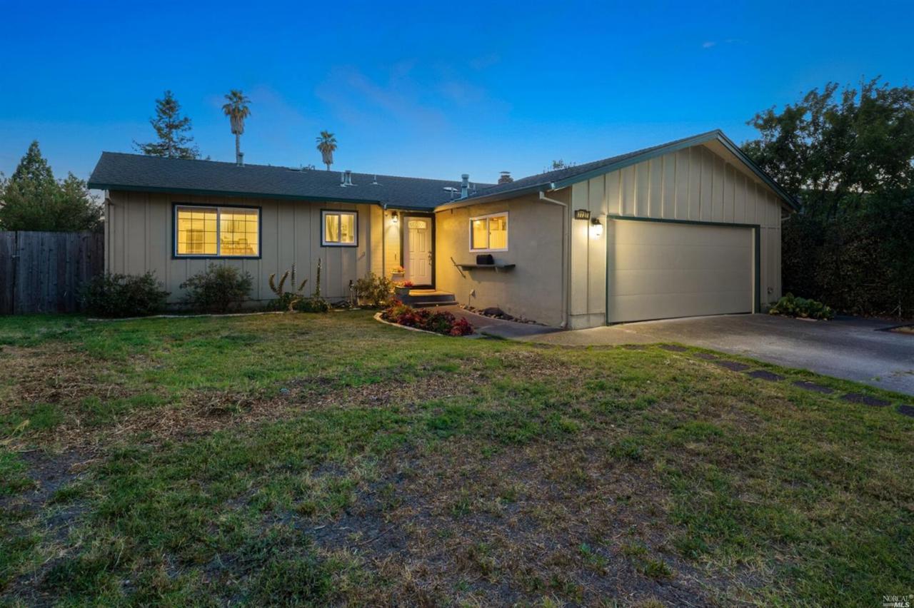 7727 Bernice Court - Photo 1