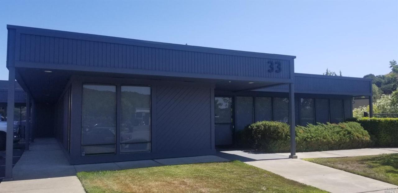 33 Commercial Boulevard - Photo 1