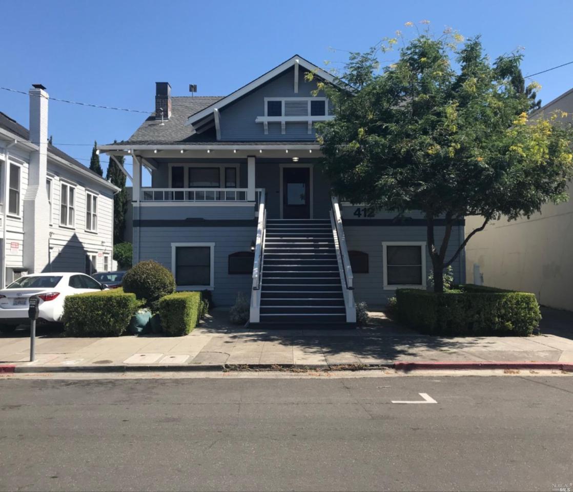 412 Humboldt Street - Photo 1