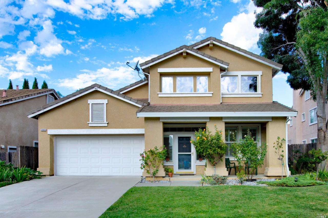 2989 Shoreline Circle - Photo 1