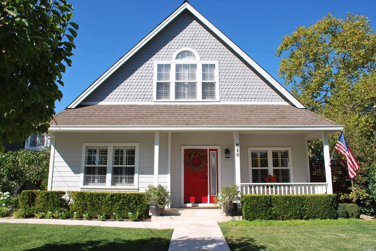 840 Hunt Avenue - Photo 1