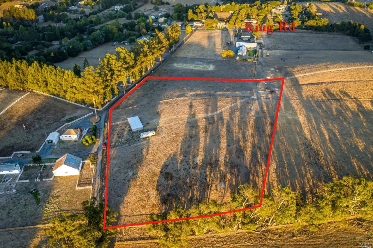 349 King Road - Photo 1